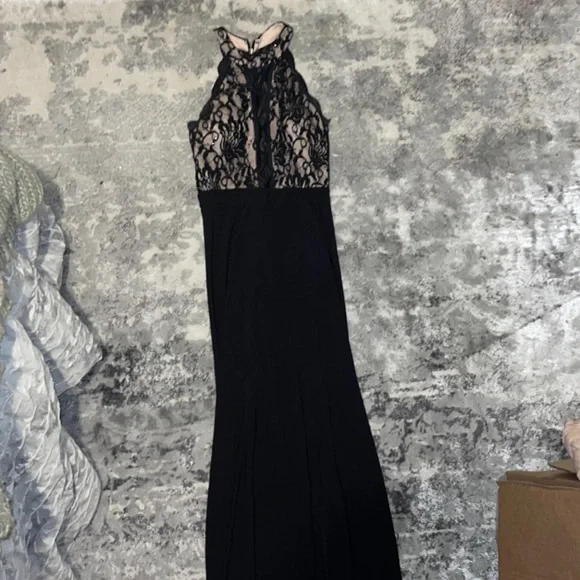 tight lace white dress Palm